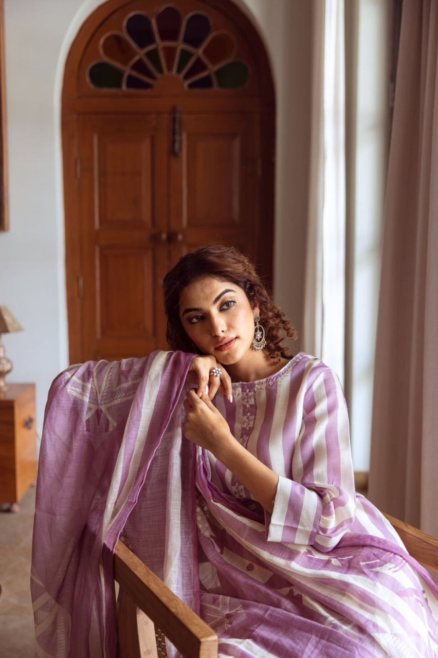 Pure Premium Linen kurta set with dupatta