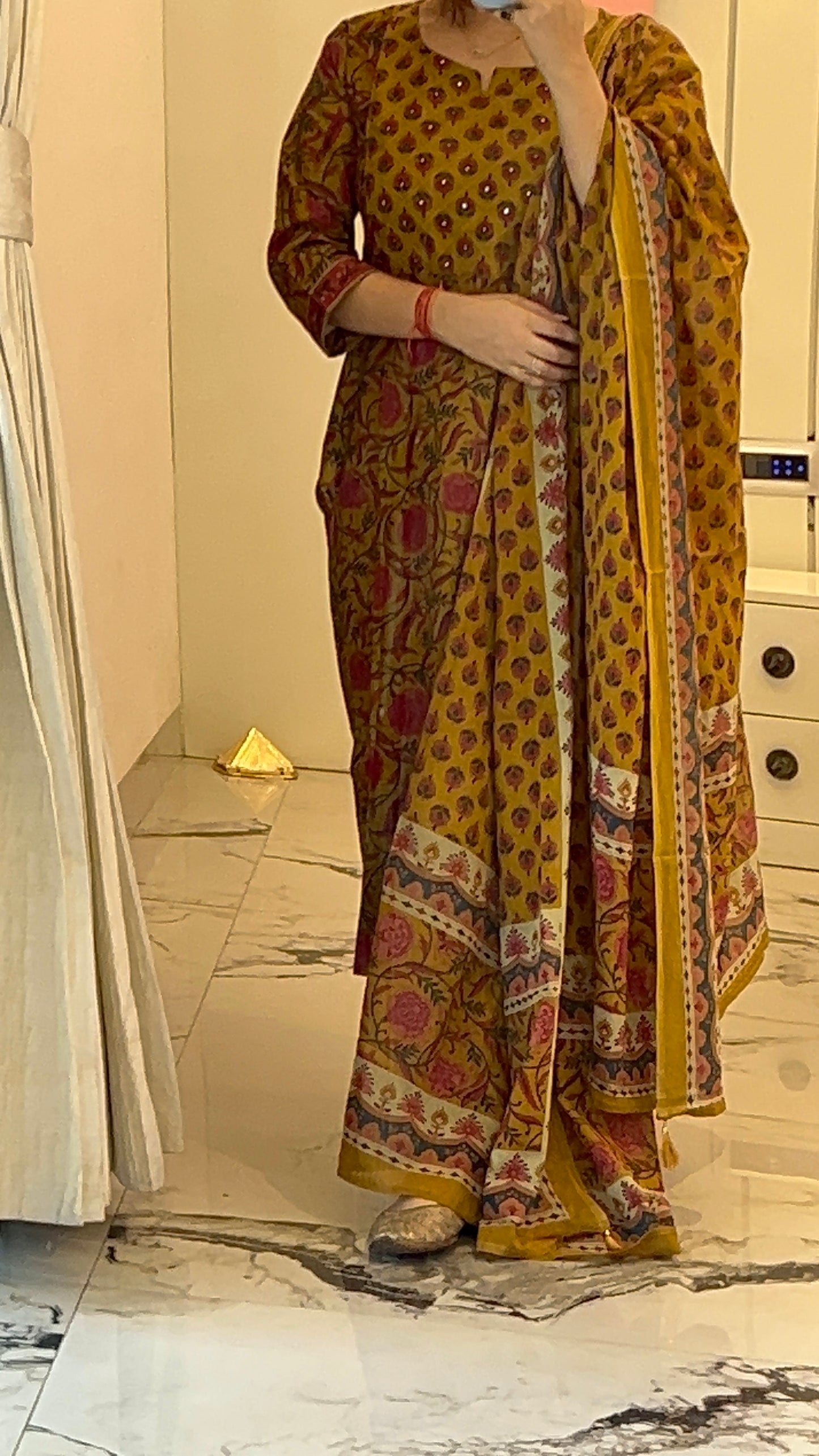 Women’s Mustard Cotton Kurta Set with Dupatta (38 to 52) |VGANG