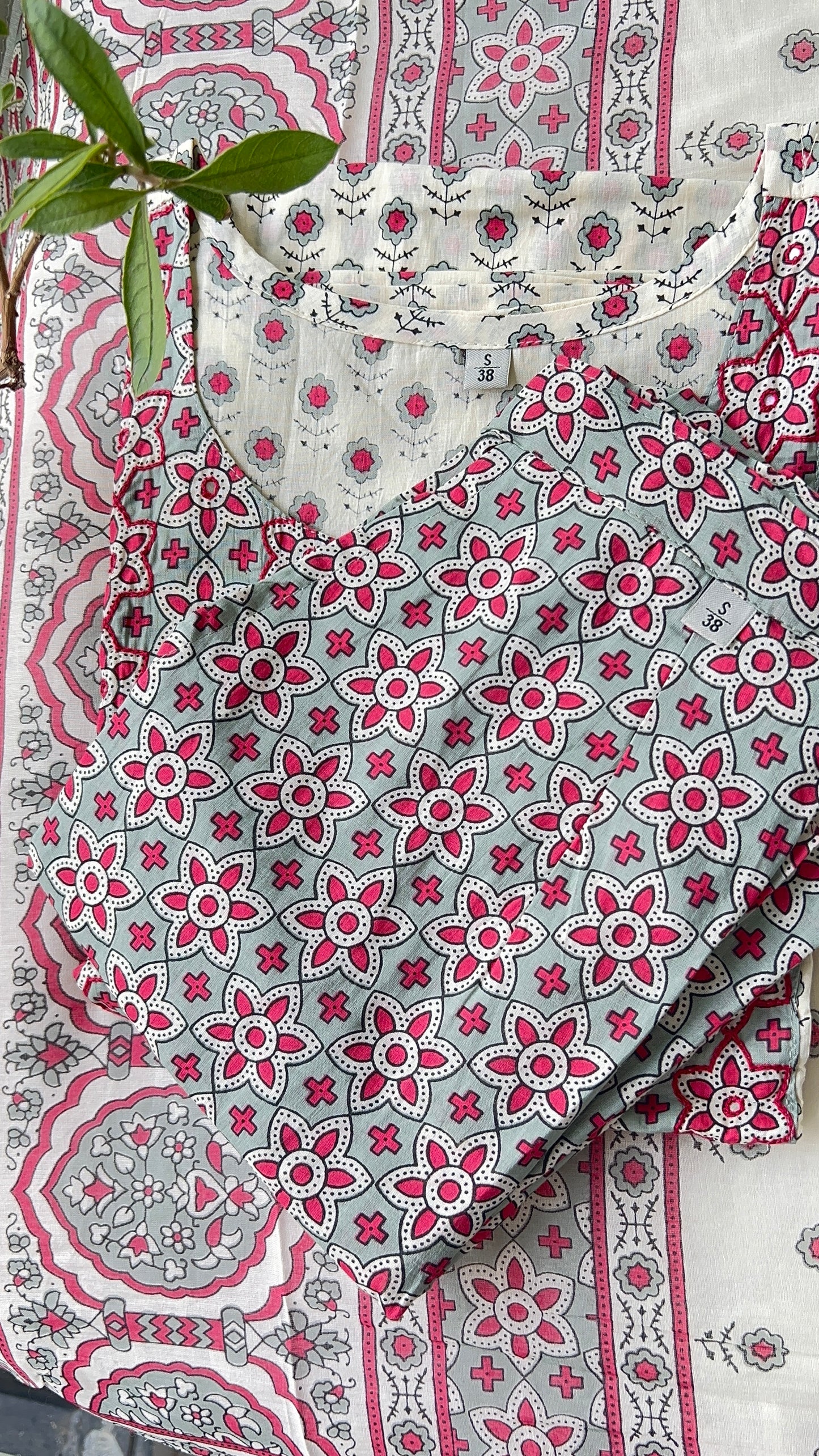 Pure Premium Off white small butti kurta set with Dupatta (38 to 52)