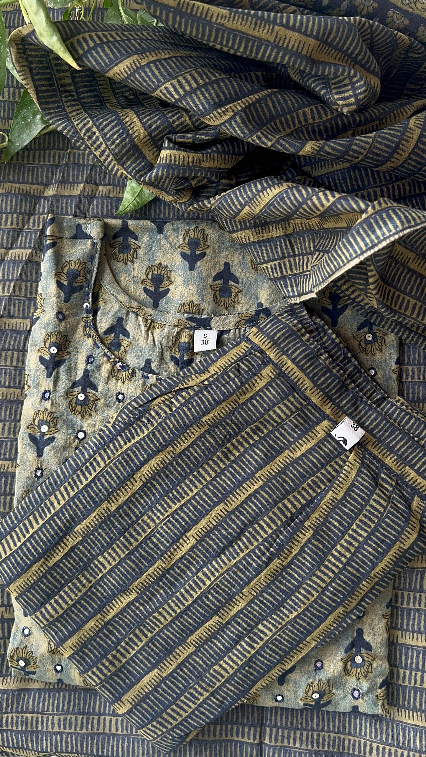 Pure Premium Butti Print Olive Green Cotton Kurta Set with Dupatta ( 38 to 52 )