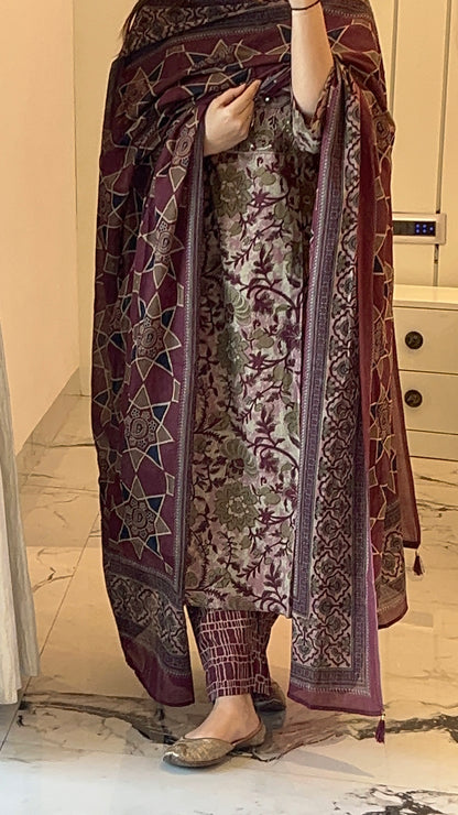 women's Grey Cotton Kurta set with Dupatta (38 to 52)| VGANG