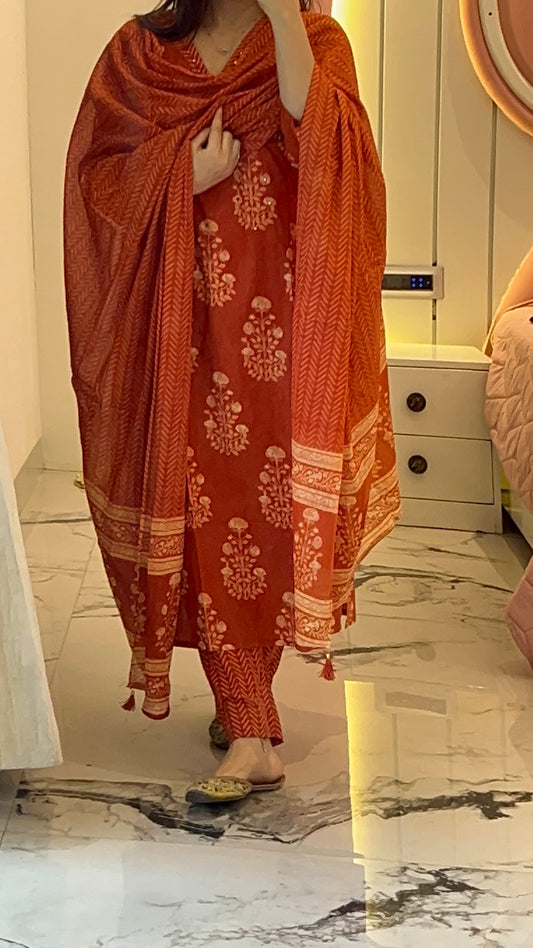 Pure Premium Rust Cotton Kurta Set with Dupatta ( 38 to 52 )