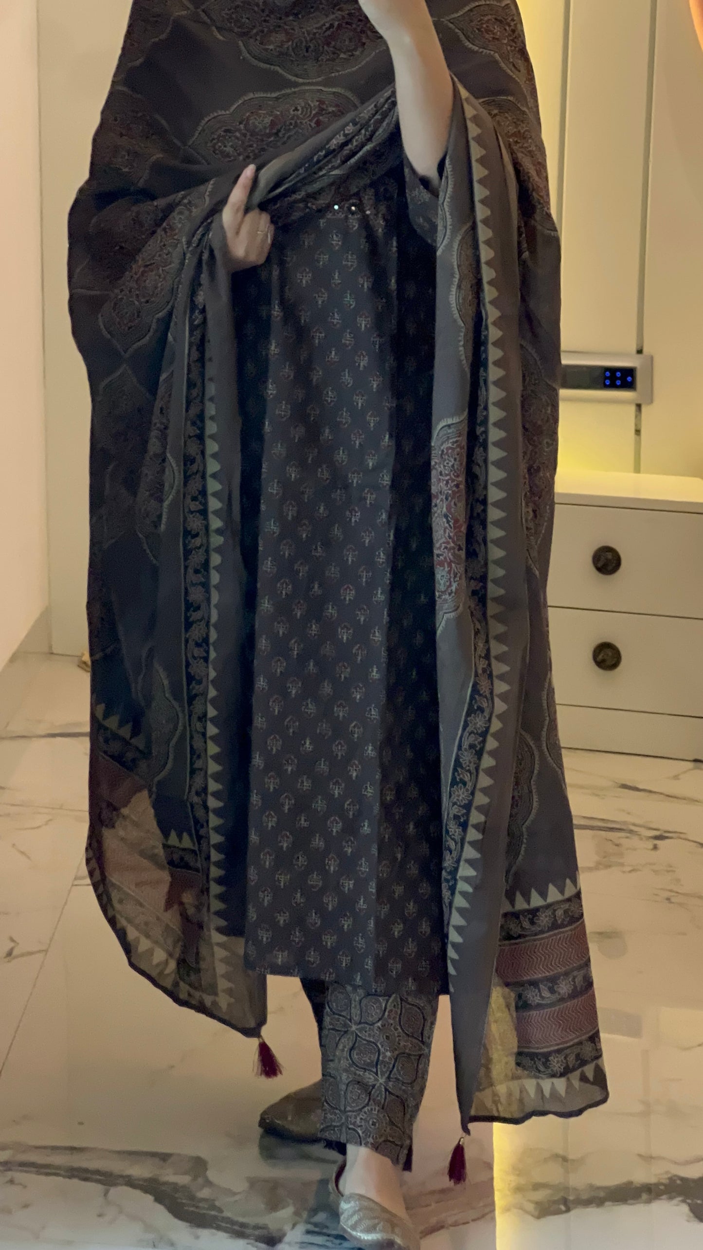 Women's Brown Cotton Kurta set with Dupatta (38 to 52) | VGANG