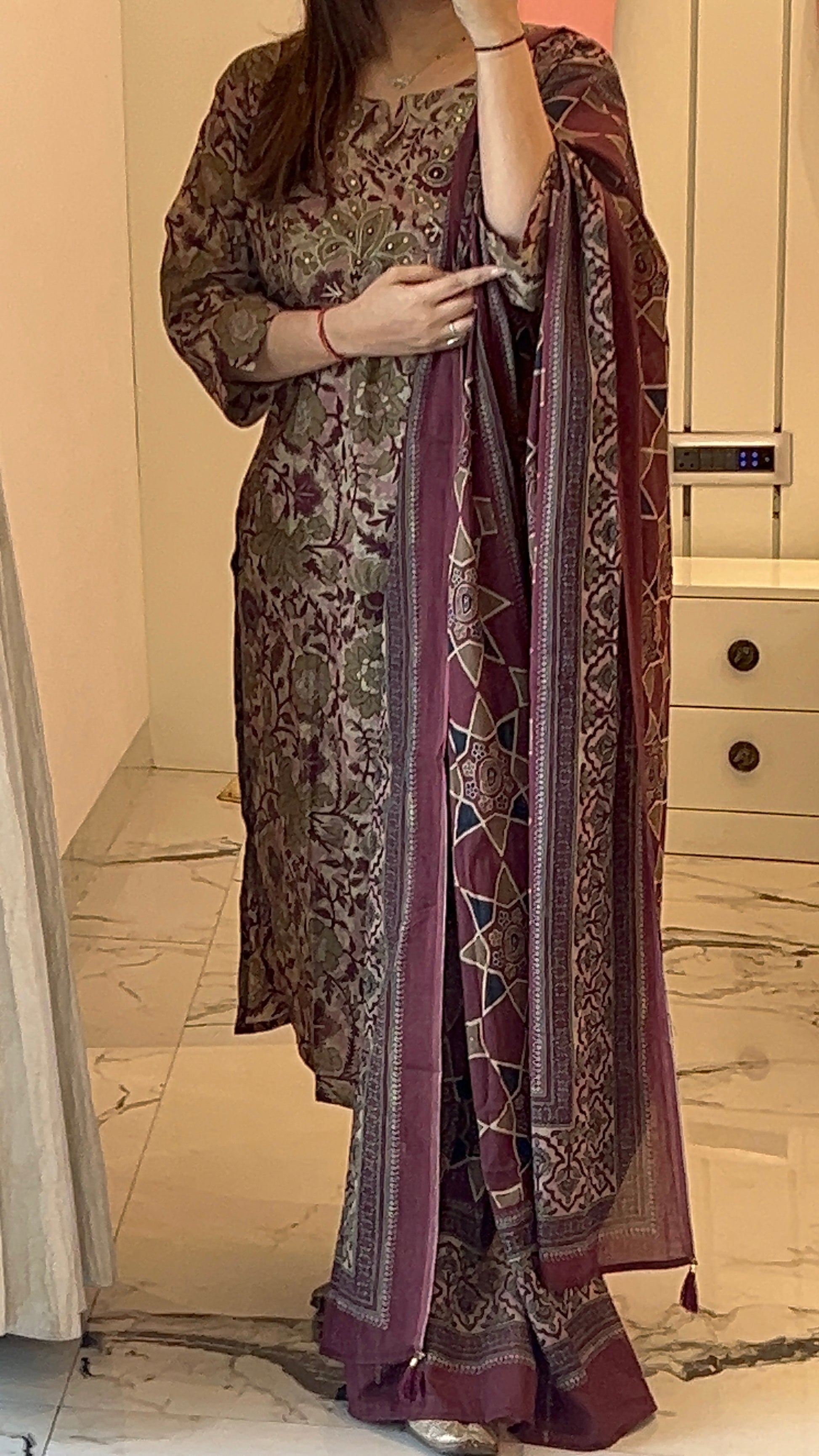 women's Grey Cotton Kurta set with Dupatta (38 to 52)| VGANG