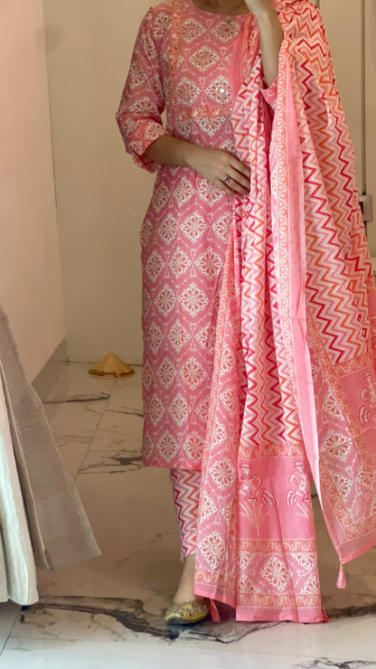 Pure Premium Light Pink Cotton Kurta Set with Dupatta ( 38 to 46)