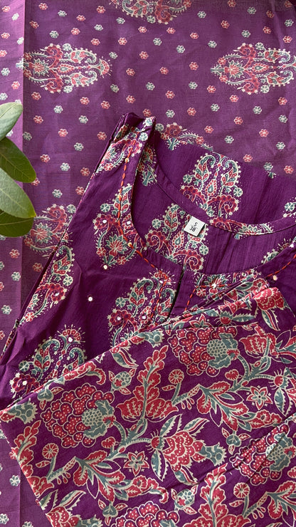 Pure Premium Purple  Straight Cotton kurta set with Dupatta (38 to 52)