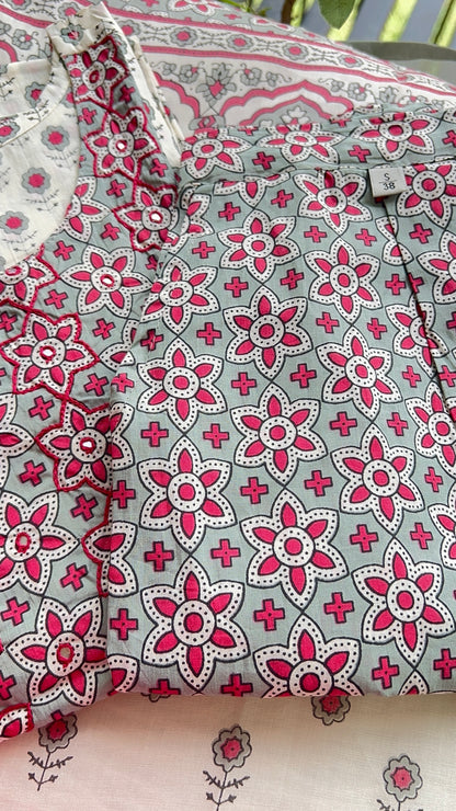 Pure Premium Off white small butti kurta set with Dupatta (38 to 52)