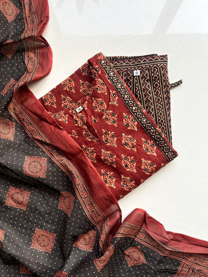 Pure Premium Block Print Maroon kurta set with Dupatta (38 to 52)