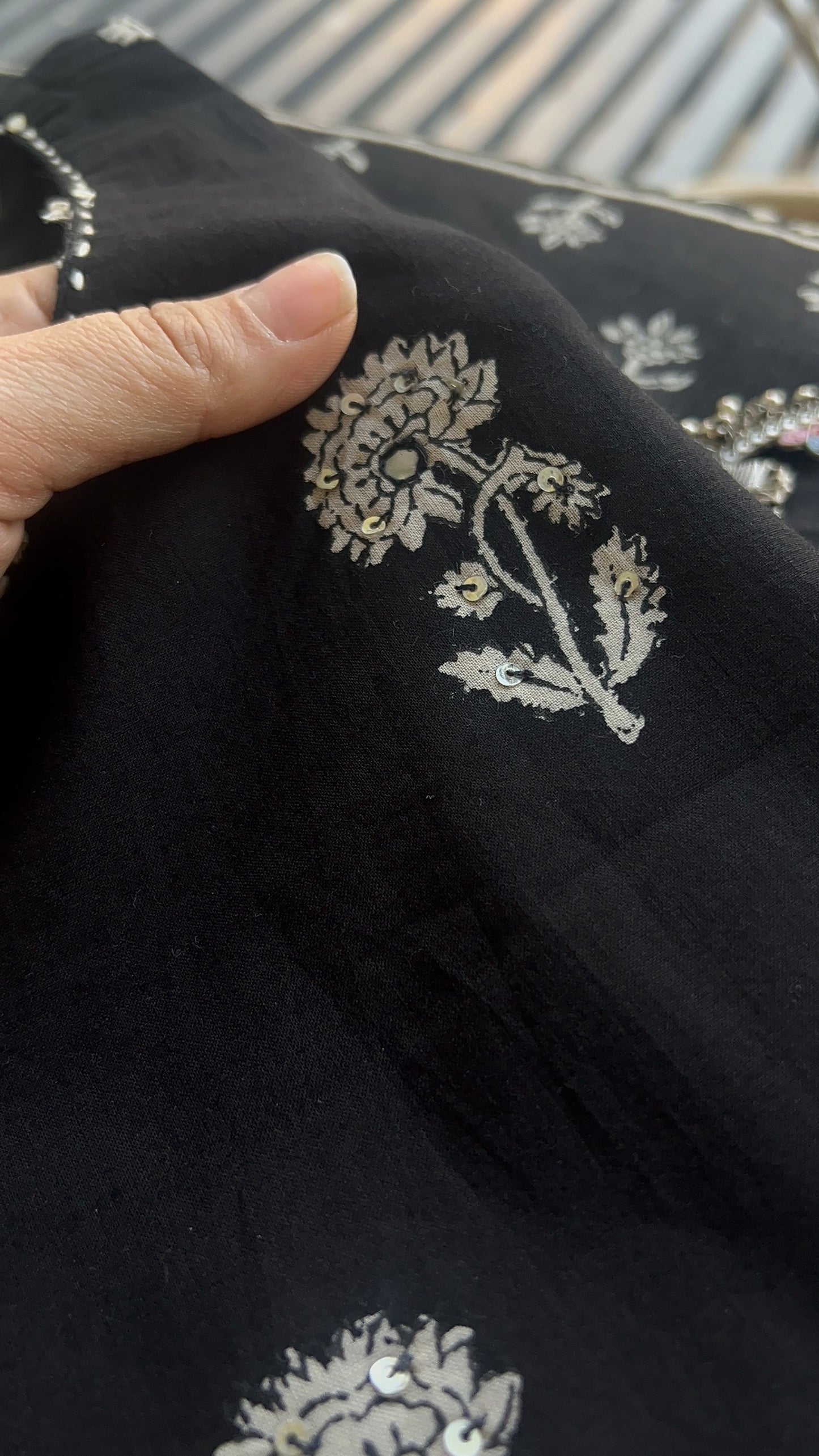 women's black Cotton Kurta Set with Dupatta (38 to 46 ) | VGANG