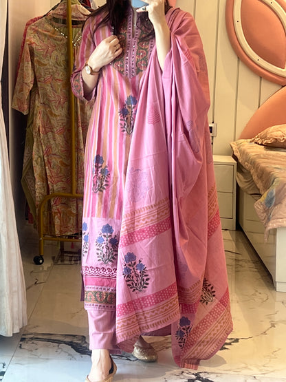 Women’s Pink Stripe Print Pure Cotton Kurta set with Dupatta(38 to 46)