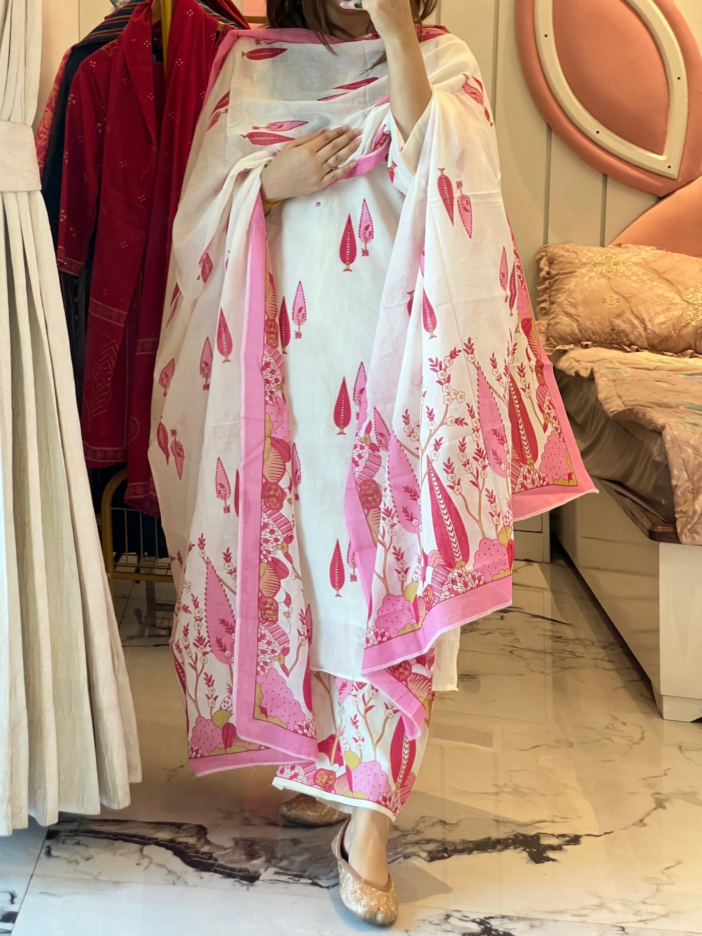 OFF White Cream Cotton Kurta Set with Dupatta (38 to 52)