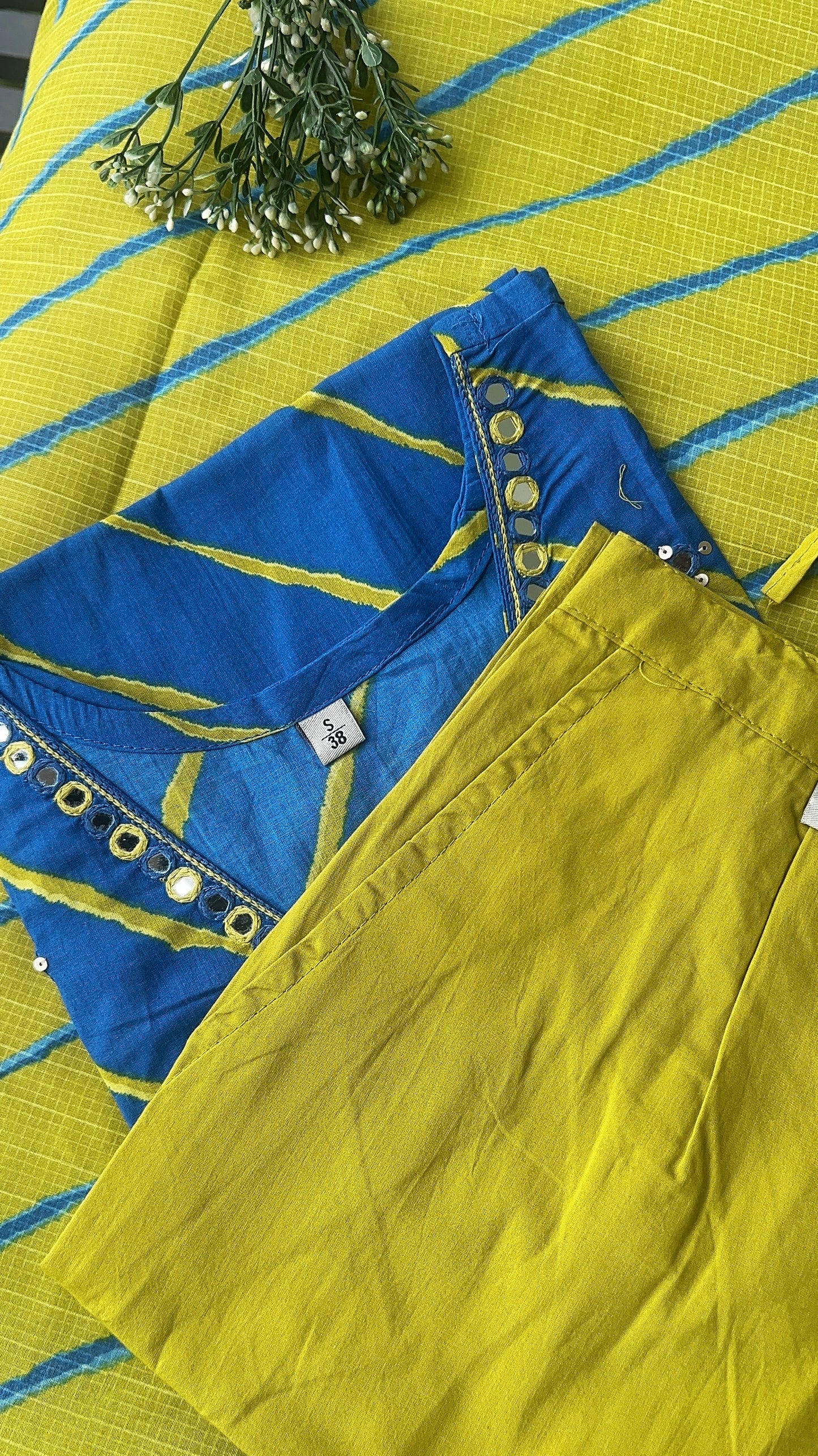 Women’s Blue Leheriya Print Cotton Kurta set with Dupatta (38 to 52)
