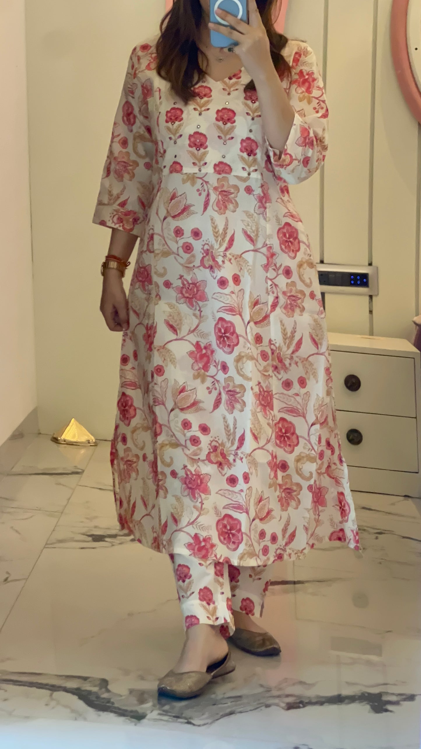 Women’s Off white A Line Cotton Kurta set with Dupatta (38 to 52)