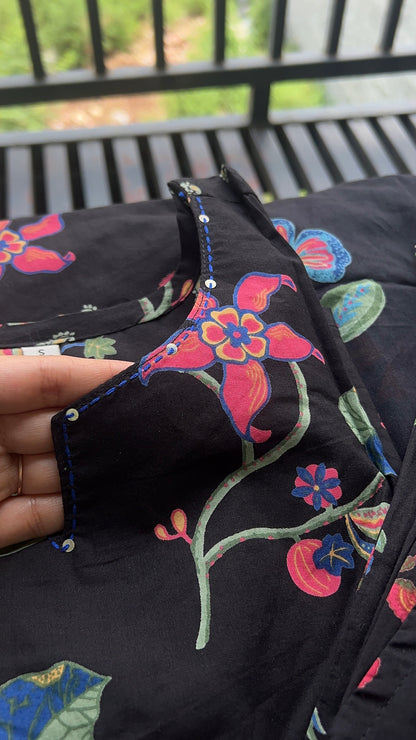 Women’s Black Floral Print Aline Cotton Kurta set with Dupatta (38 to 46)| VGANG