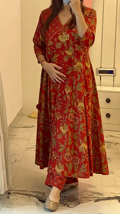 vgang women Red Cotton Anarkali Kurta set with Dupatta (38 to 44)