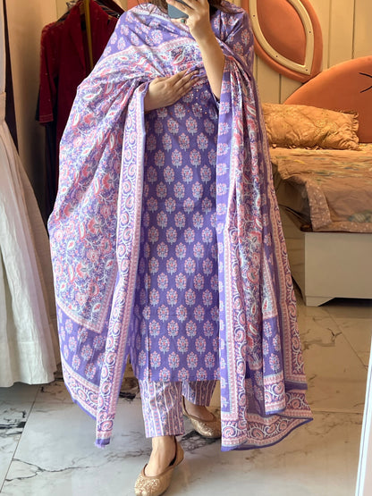 VGANG Lavender Cotton kurta Set with Dupatta (38 to 52)