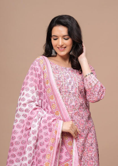Pink kurta set with Duptta