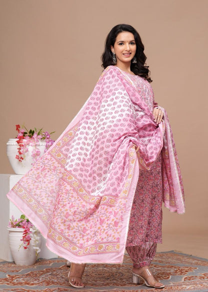Pink kurta set with Duptta