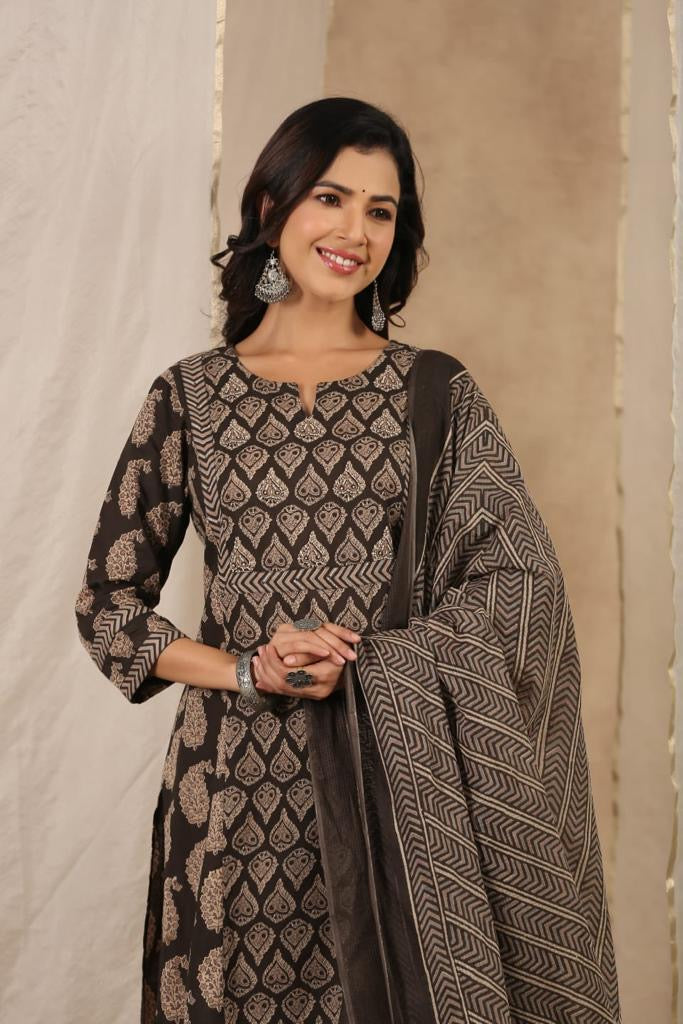 Ajrak Print kurti set with Duptta