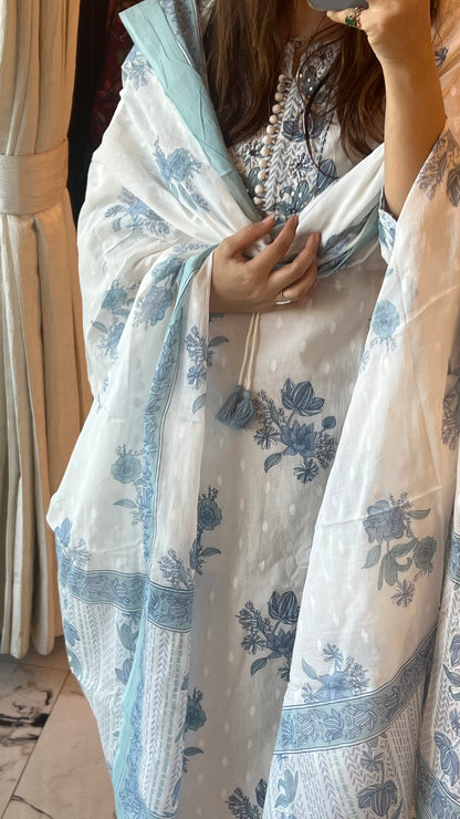 Women’s White Cotton Kurta Set with Dupatta (38 to 46)