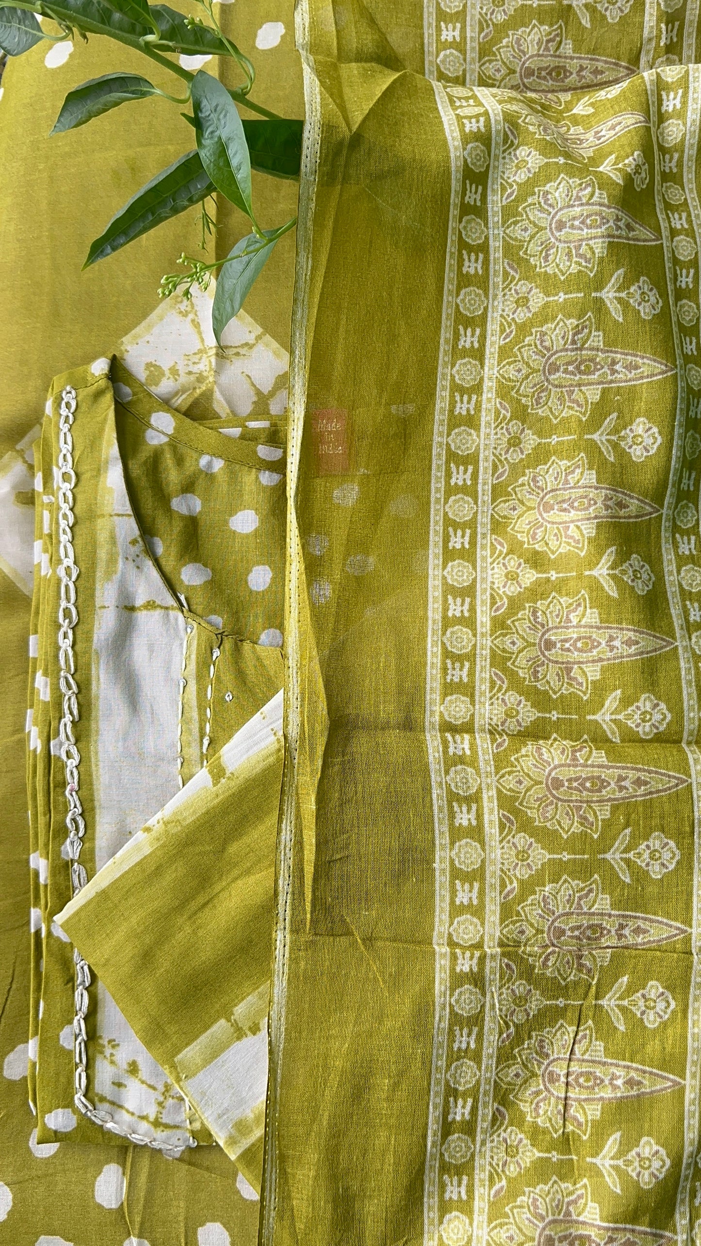 Pure Premium Parrot Green Straight Cotton Kurta set with Dupatta (38 to 44)