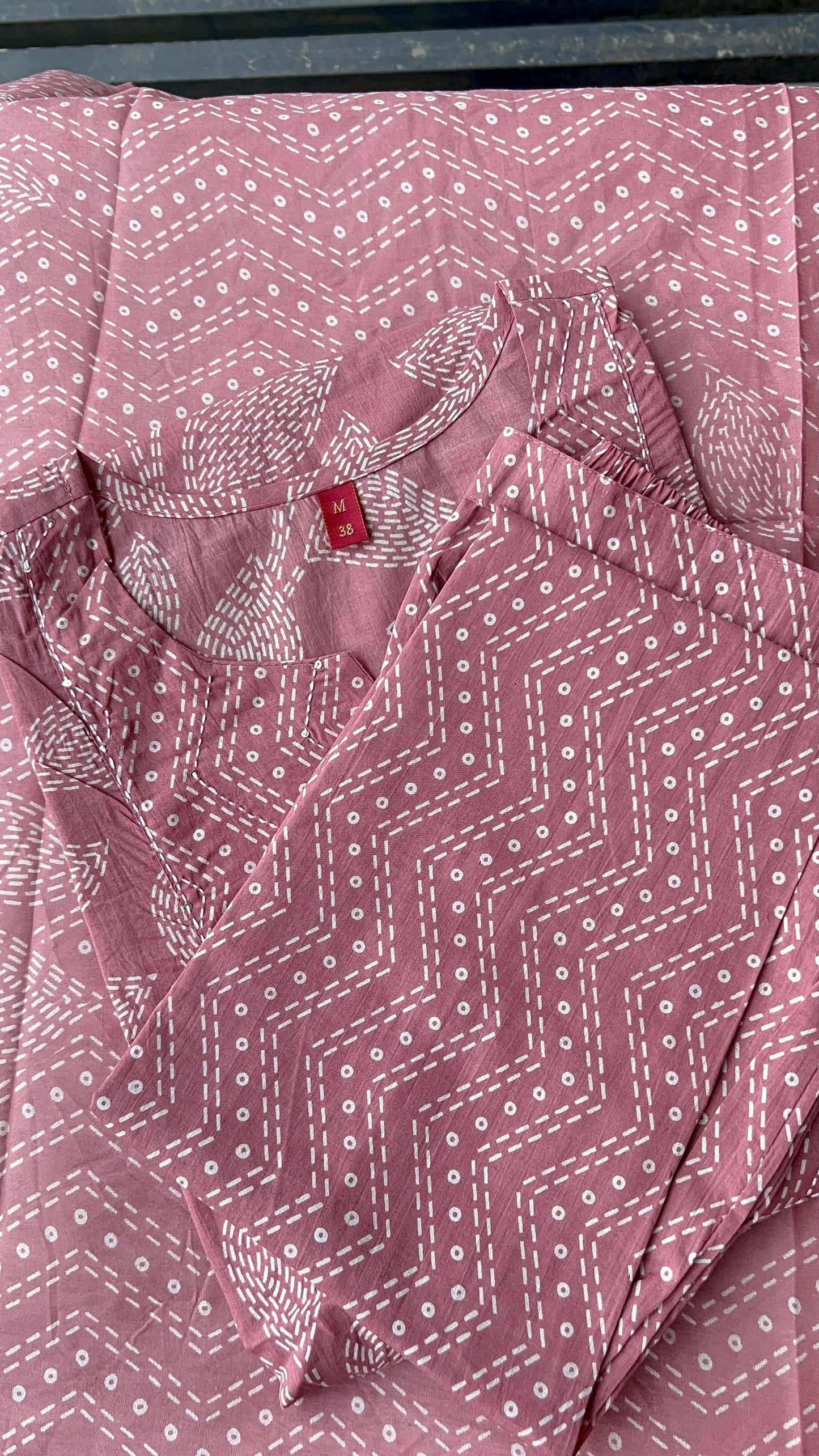 VGANG Onion Pink Cotton Kurta Set with Dupatta (38 to 52)
