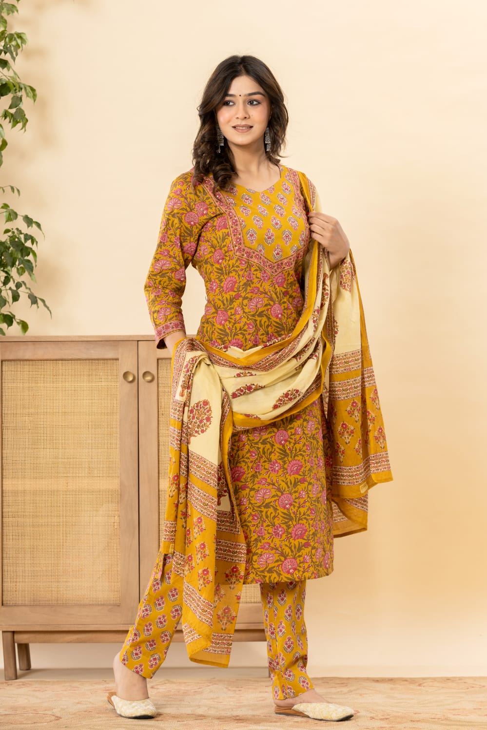 Mustard yellow kurta set with Duppta